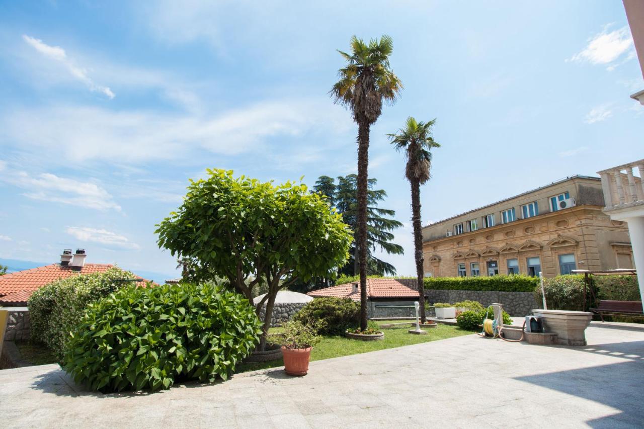 Apartments Sonja Opatija Buitenkant foto